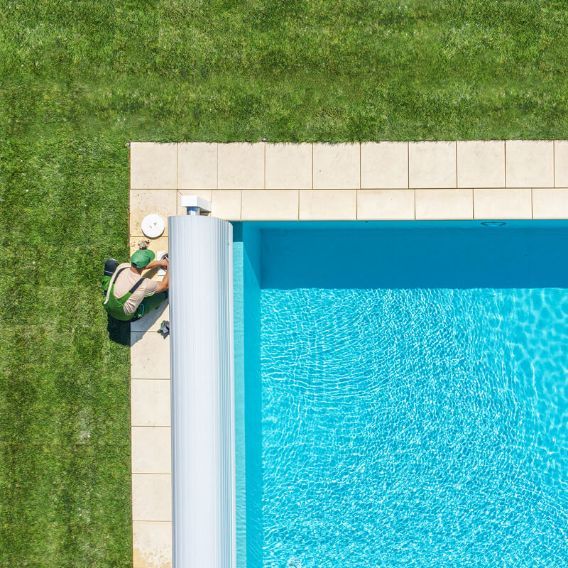 pool maintenance in toronto